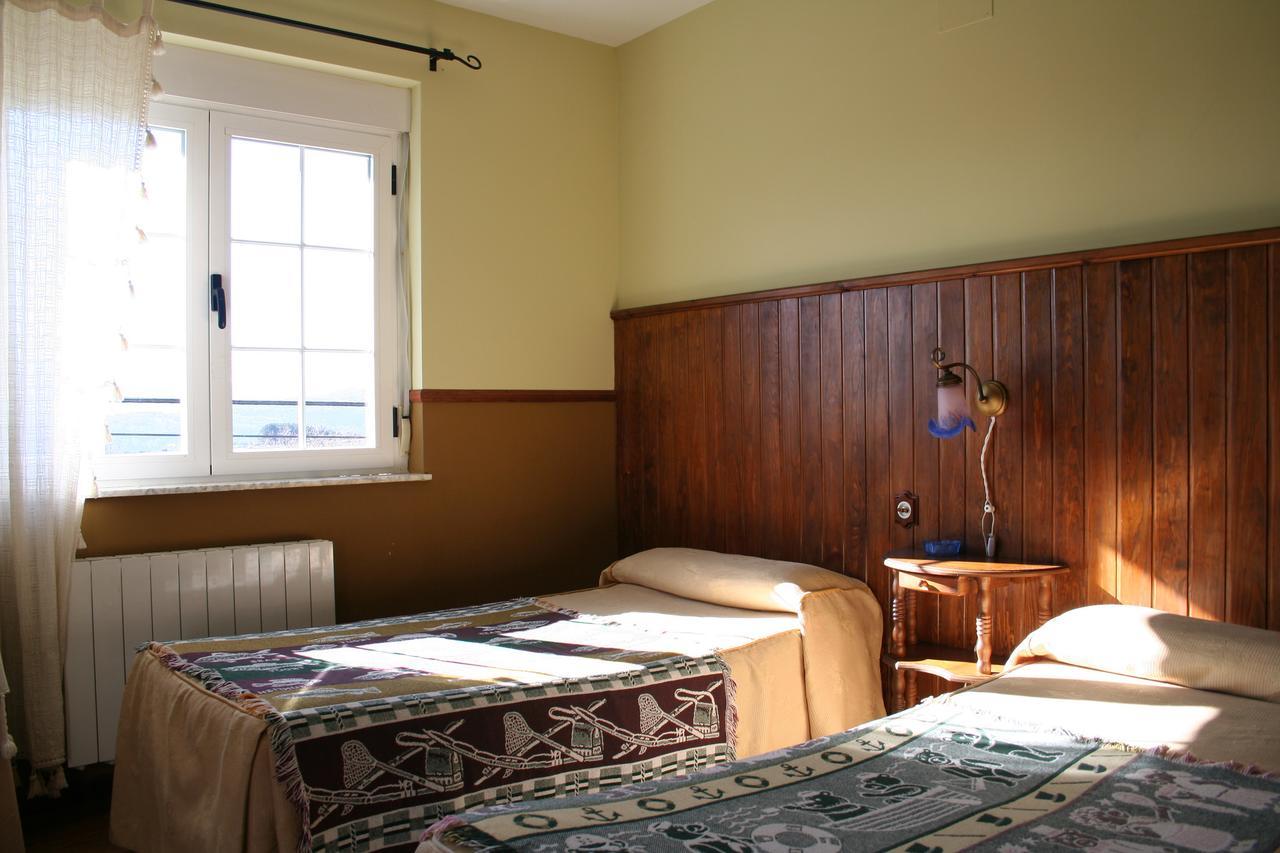 Maison d'hôtes La Casona De Collado à Hoyos del Collado Extérieur photo